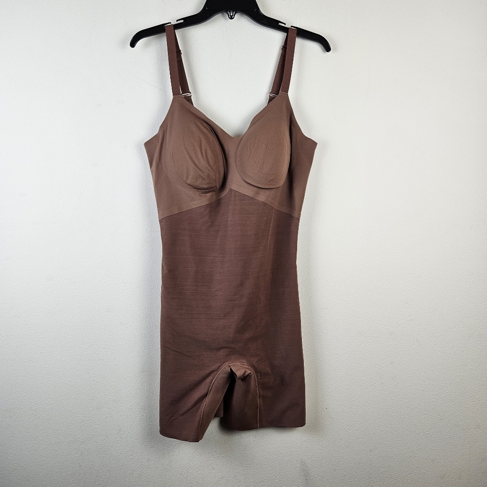 SuperPower Mid Thigh Bodysuit Honeylove Size 1X